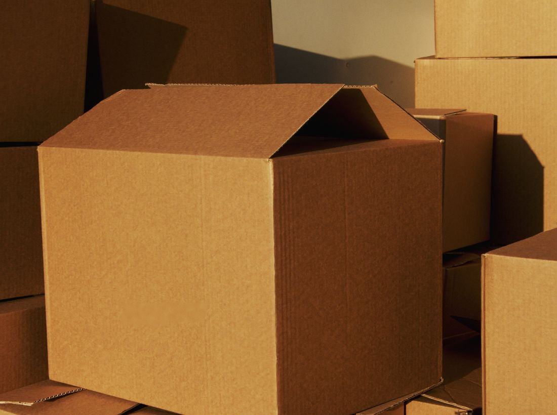 Cajas de cartón corrugado con insertos